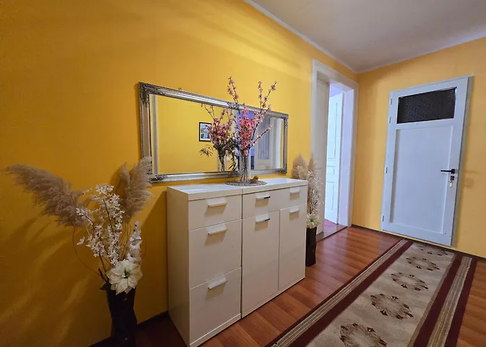 Prvi Red Do Mora Apartmán