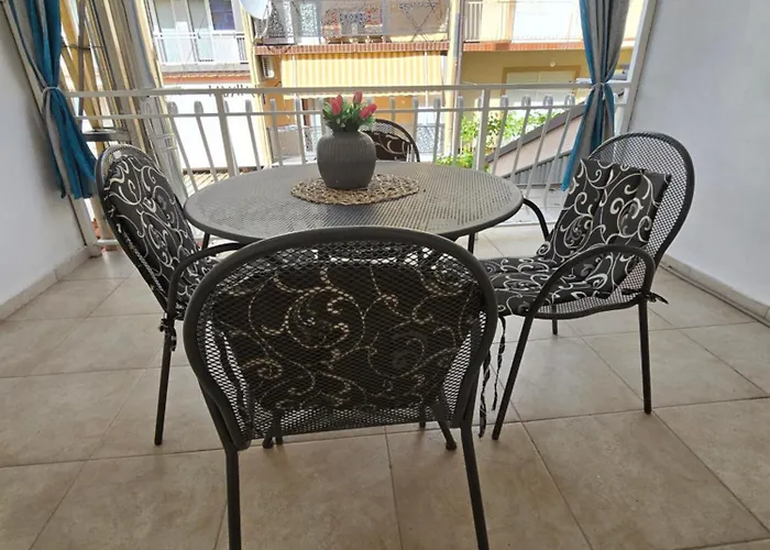 Prvi Red Do Mora Apartmán *